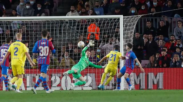 app下载-梦魇巴萨回来了，主场输给保级队替补